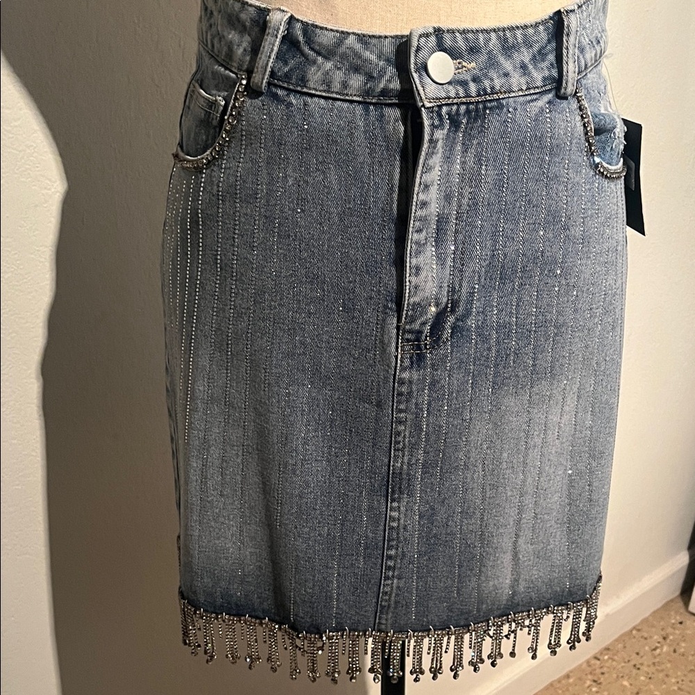 Chic Blue Denim Skirt with Beaded Hem